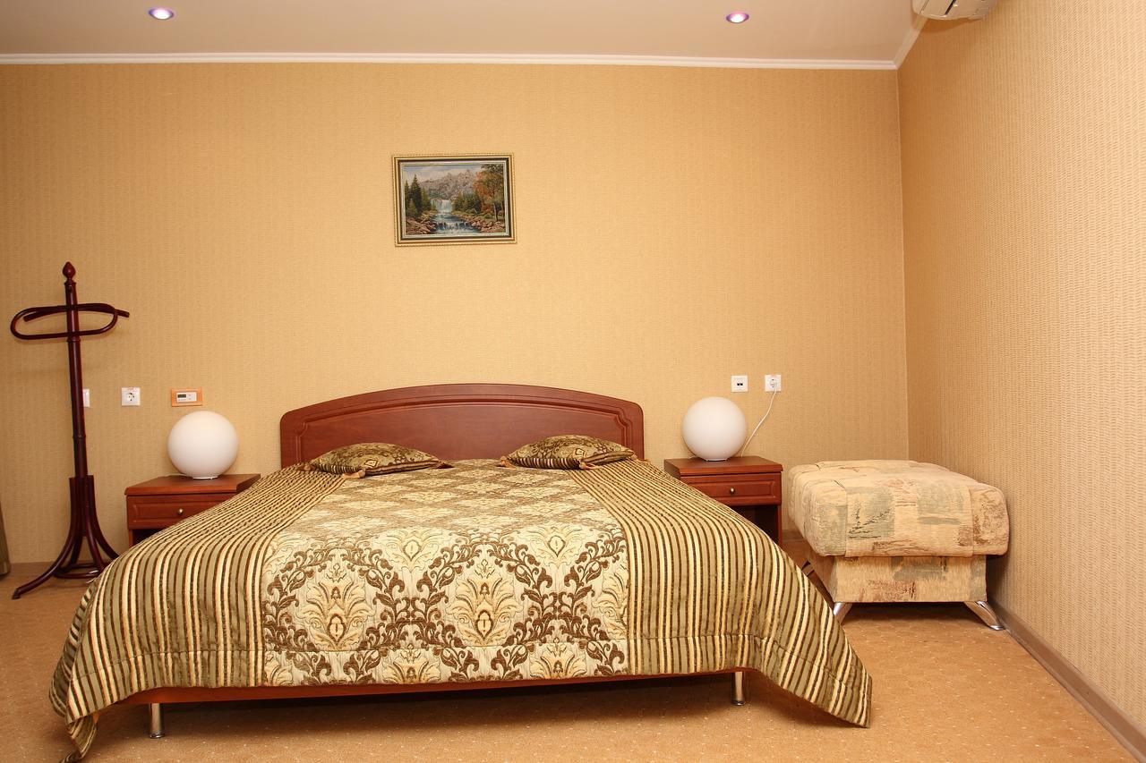 Slavinasport Hotel Zhlobin Esterno foto